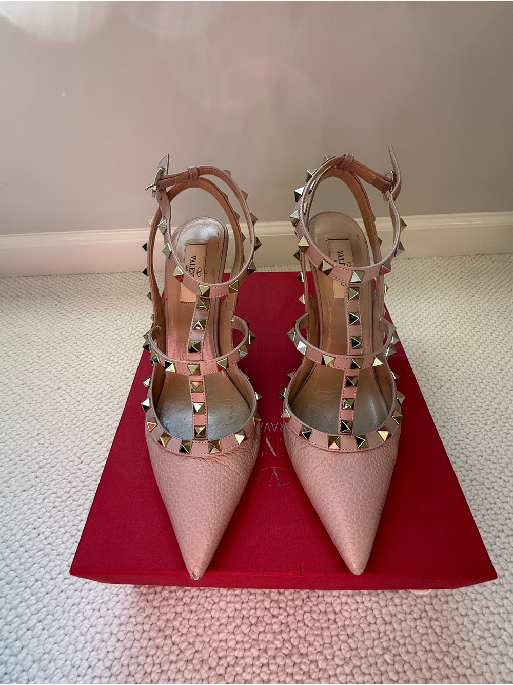Valentino Rockstud Leather T-Strap Pointed Pumps